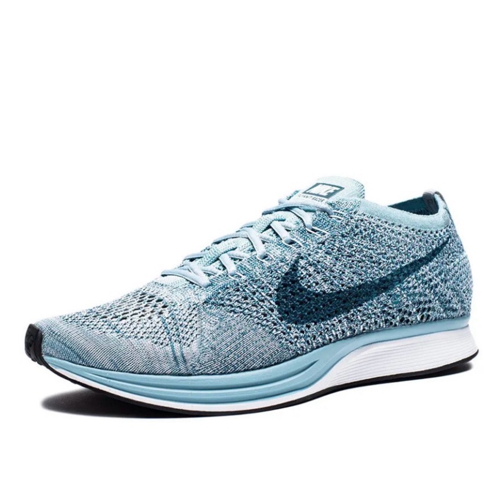 Nike Women's Light Blue Athletic Sneakers size 5 Blueberry